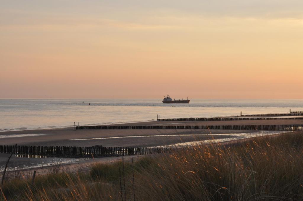 De Meerpaal Vakantiepark 3*